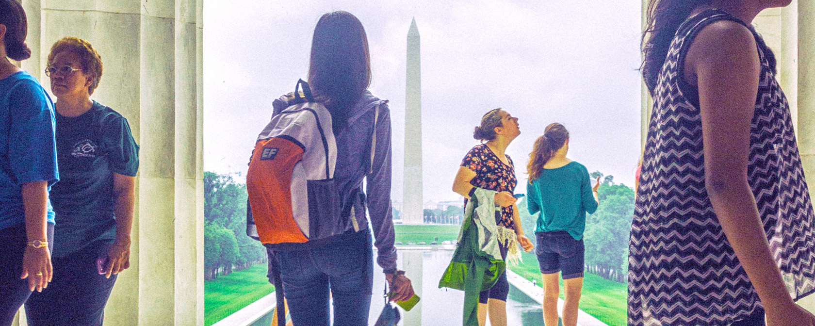 Student am Lincoln Memorial