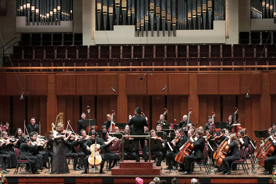 Photo of orchestra