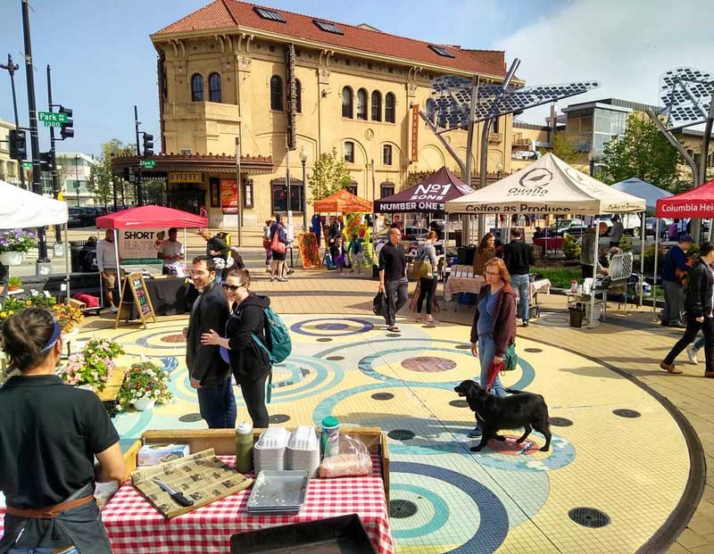Farmers' market in Columbia Heights - The best farmers' markets with fresh produce in Washington, DC