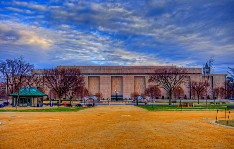 Smithsonian National Museum of the American History on the National Mall - Free Smithsonian Museum in Washington, DC