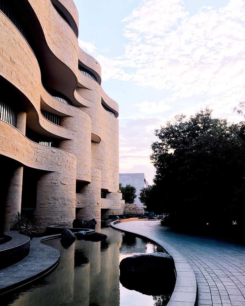 @hannah.zakaria - Sunrise at the Smithsonian National Museum of the American Indian - Free history and heritage museum on the National Mall in Washington, DC @hannah.zakaria - Sunrise at the Smithsonian National Museum of the American Indian - Free history and heritage museum on the National Mall in Washington, DC