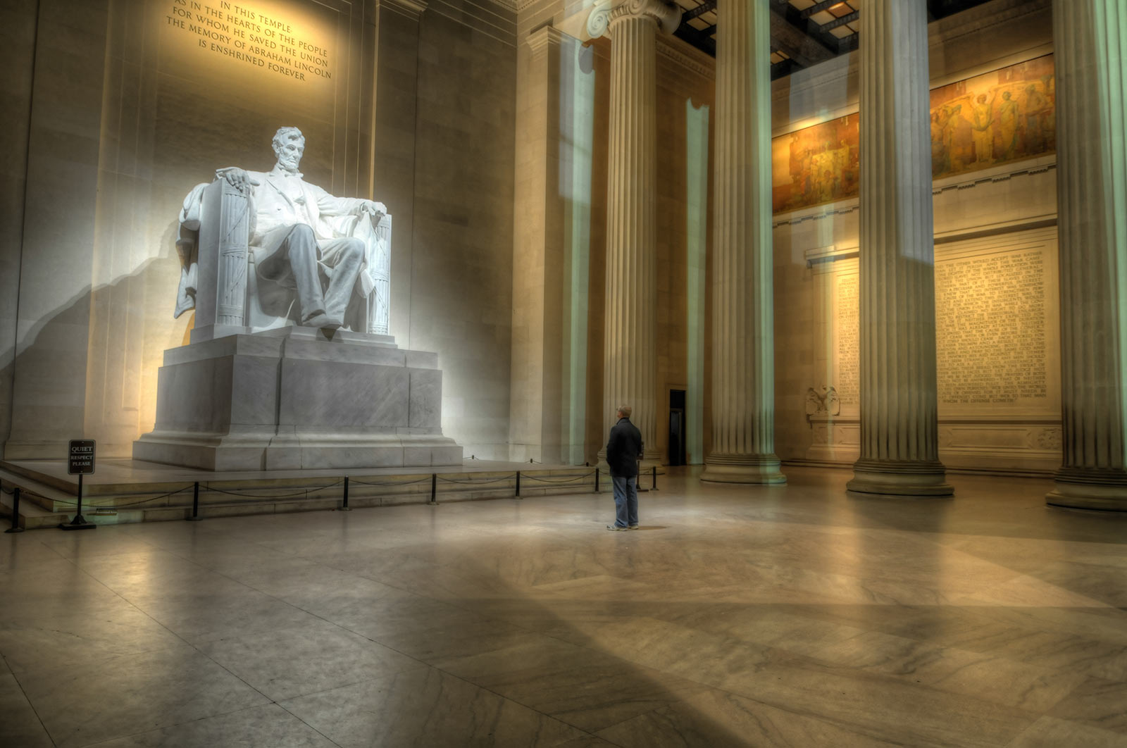 @brandonmkopp - Visitante en el Lincoln Memorial - Washington, DC