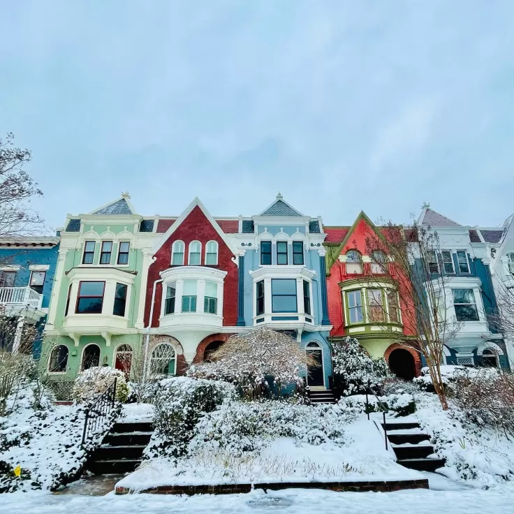 capitol hill homes in snow