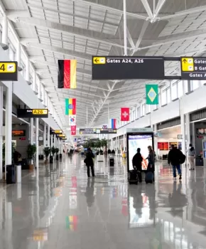 Concourse B at Washington Dulles International Airport - Airports Near Washington, DC