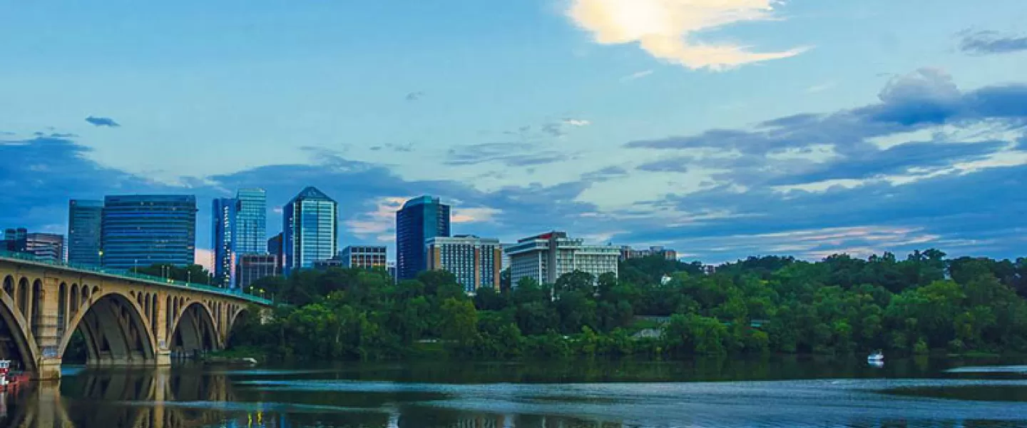 @e7y6 - View of Arlington skyline and Key Bridge from Georgetown waterfront - Waterfronts in Washington, DC