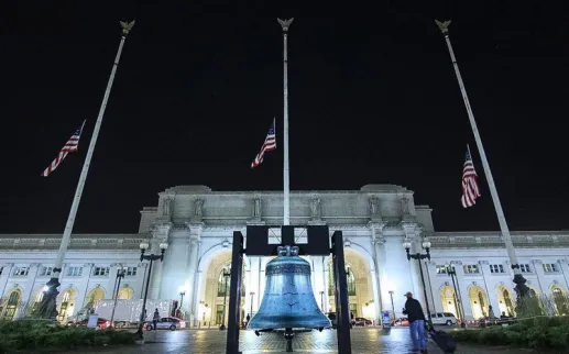 @h.i.o - American Legion Freedom Bell at Union Station in Washington, DC
